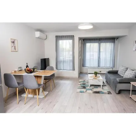 Free Parking Modern 1br Comfort In Oborishte * Sofia
