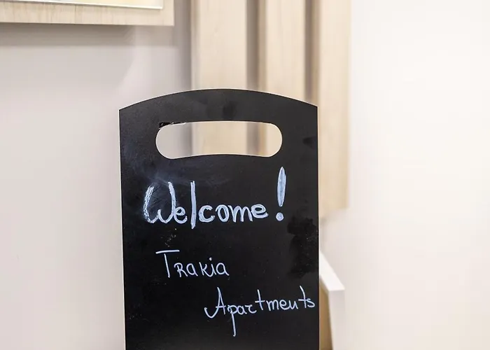 Modern 1br Comfort In Oborishte With Private Parking София