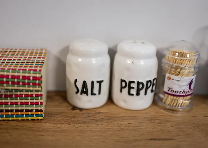 Modern 1br Comfort In Oborishte With Private Parking Apartamento Sófia