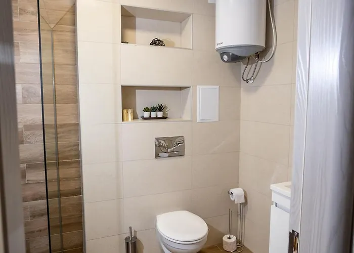 Modern 1br Comfort In Oborishte With Private Parking Apartamento *